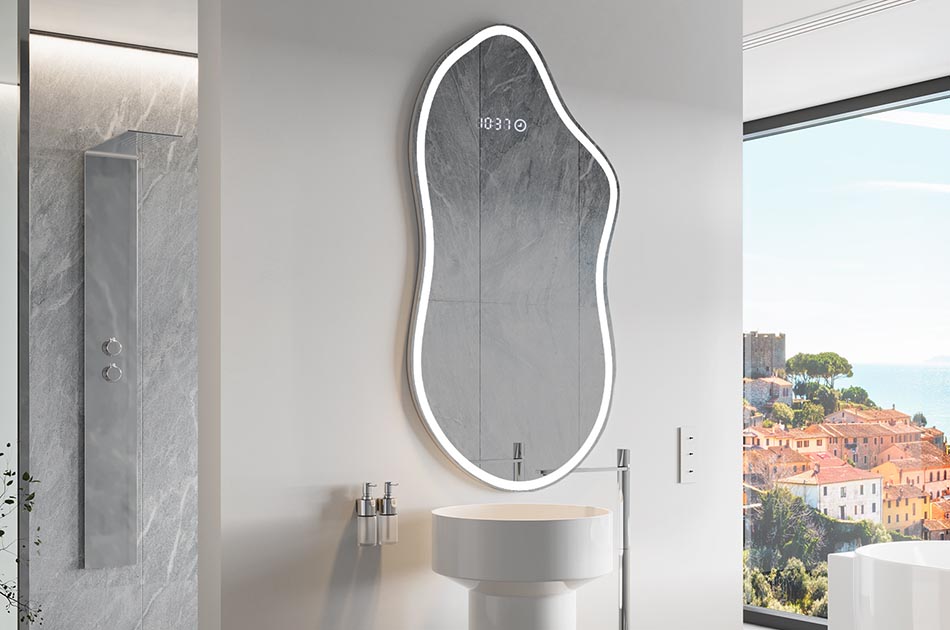Огледало с неправилна форма с меко амбиентно осветление за елегантни интериори | ARTFORMA