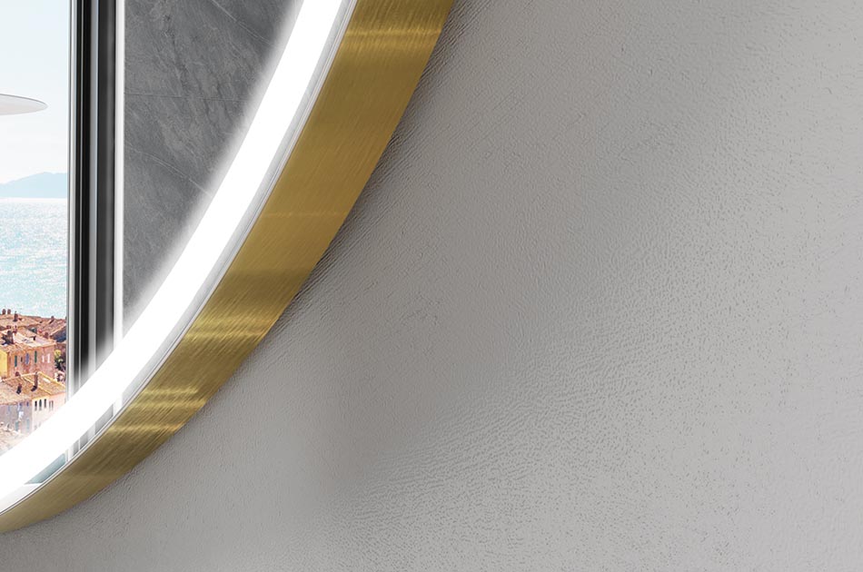 Огледало с неправилна форма с меко амбиентно осветление за елегантни интериори | ARTFORMA