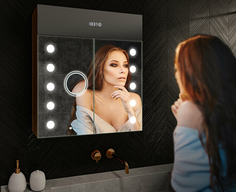 Огледален Шкаф За Баня С LED Осветление - L06 Emily 66,5 x 72cm #9